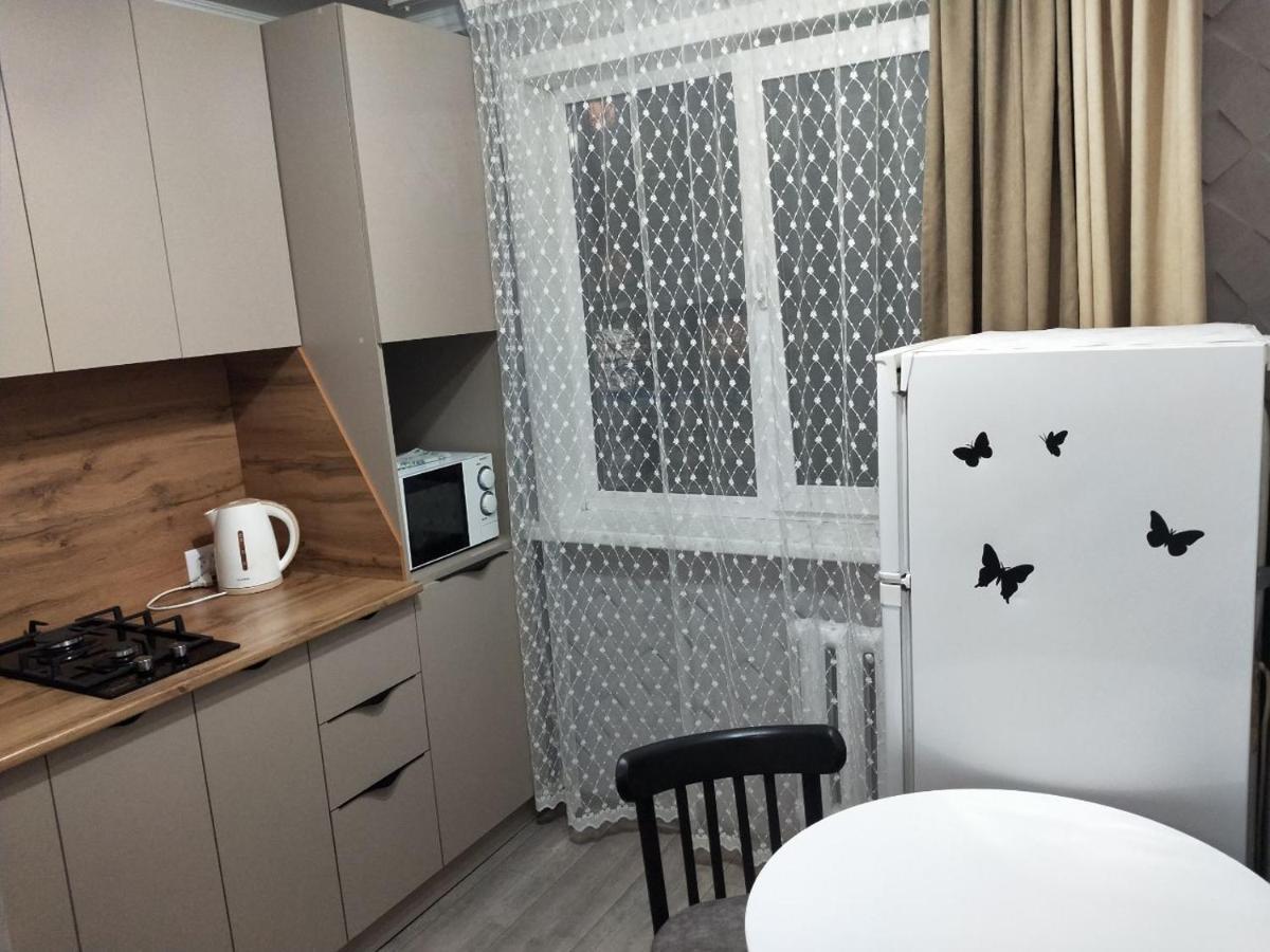 Ауэзова Apartment เปโตรปาฟลอฟส์ค ภายนอก รูปภาพ